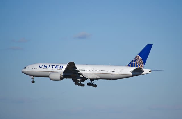 N776UA - Boeing