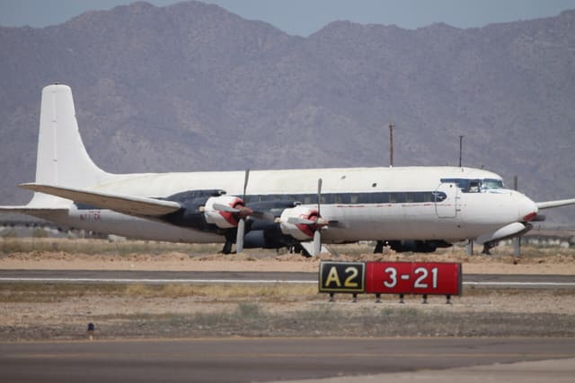 N777EA - Douglas