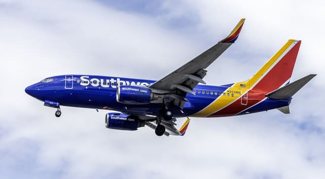 N203WN - Boeing