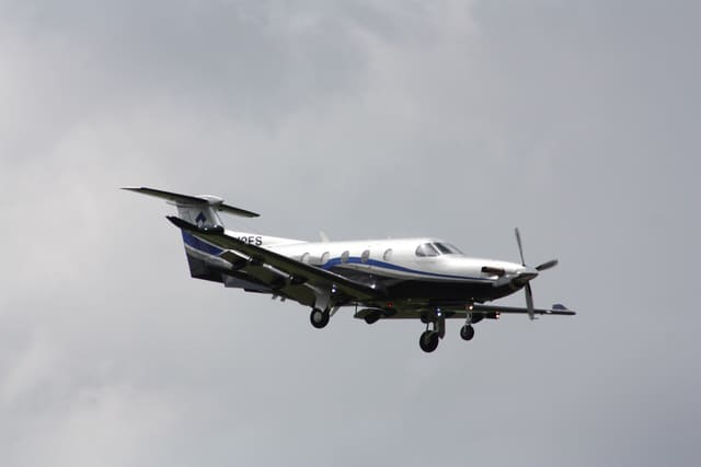 N325FS - Pilatus