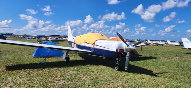 N8360G - Piper Saratoga PA-32R-301T