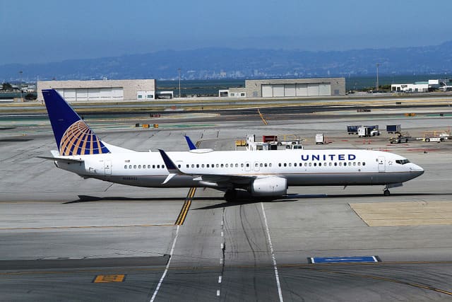 N38451 - Aircraft
