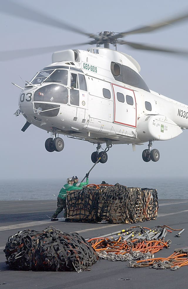 N330JF - Helicopter