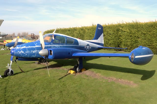 G-APNJ - Twin-engine aircraft