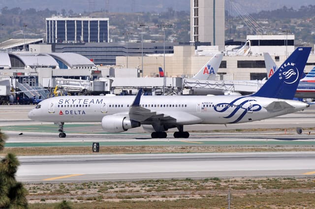 N705TW - Boeing