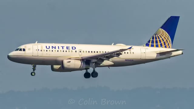 N824UA - Airbus