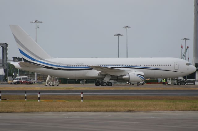N767MW - Boeing