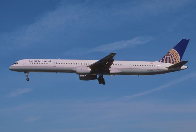 N57869 - Boeing