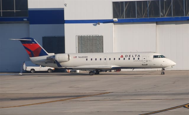 N685BR - Bombardier