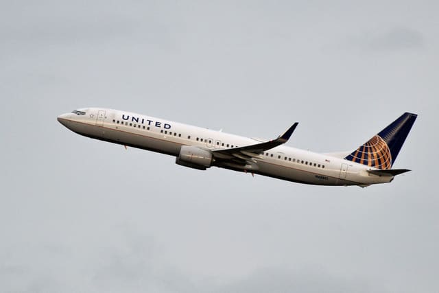 N68801 - Boeing