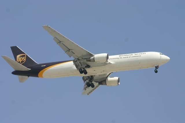 N334UP - Boeing