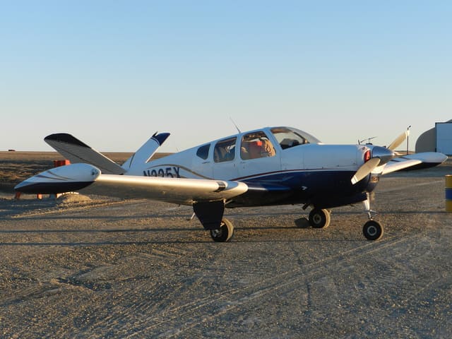 N225X - Beechcraft