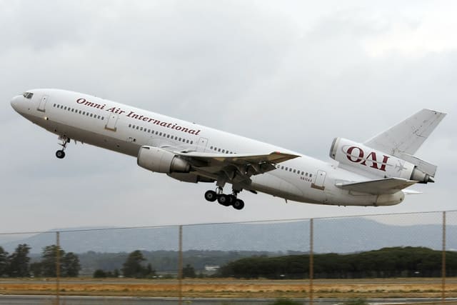 N810AX - Douglas