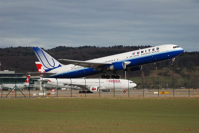 N643UA - Boeing