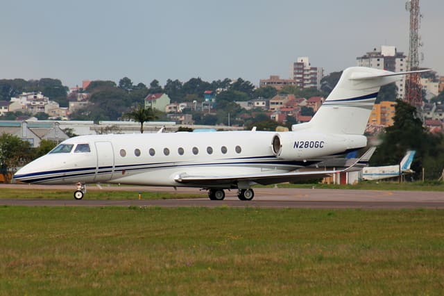N280GC - Business jet