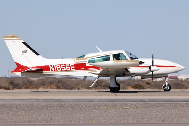 N1856E - Cessna
