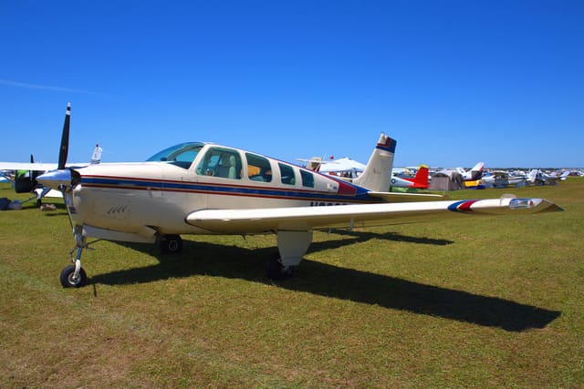 N290S - Beechcraft