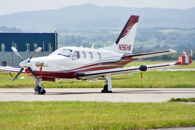 N96HK - Single-engine aircraft