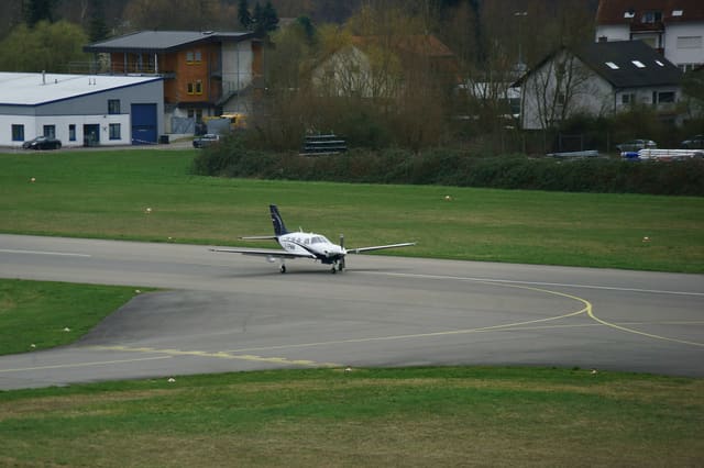 D-FPMM - Single-engine aircraft