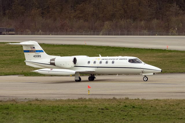  - Business jet