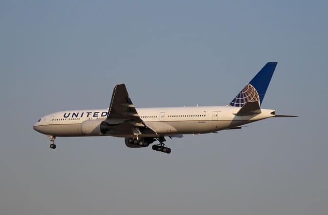 N206UA - Boeing
