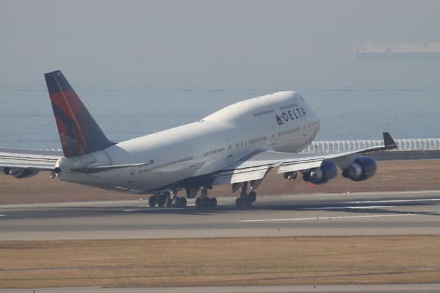 N676NW - Boeing