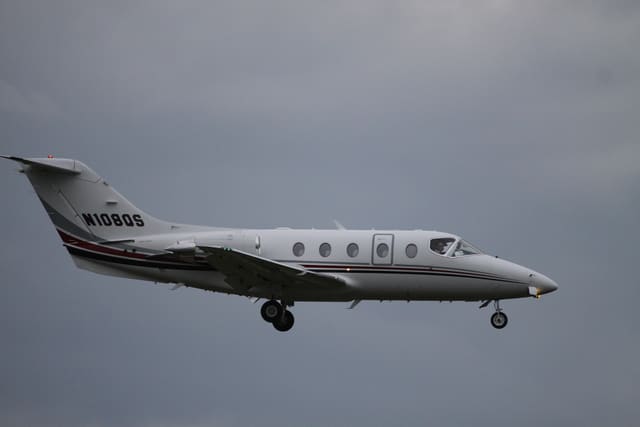N108QS - Business jet
