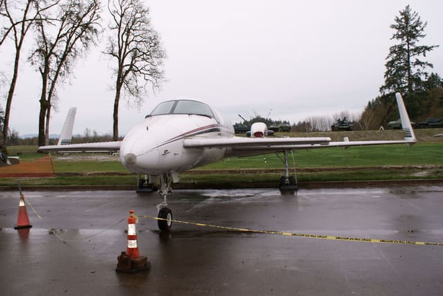  - Beechcraft