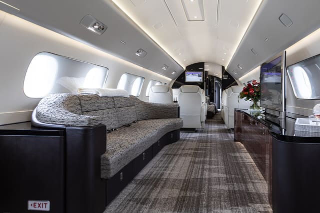 N727EE - Aircraft