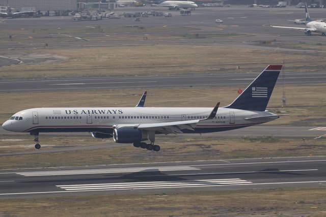 N205UW - Boeing
