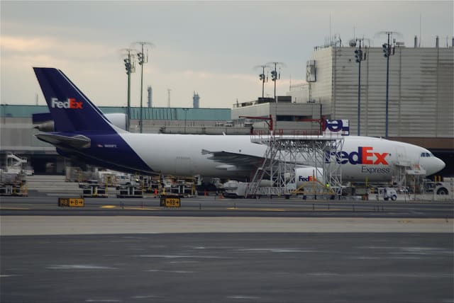 N669FE - Airbus