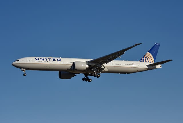 N2140U - Boeing