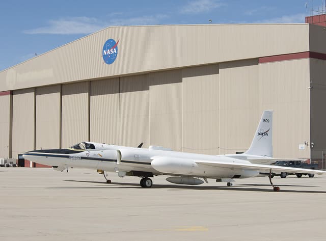 N809NA - Lockheed