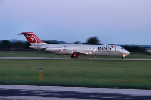 N763NW - Aircraft
