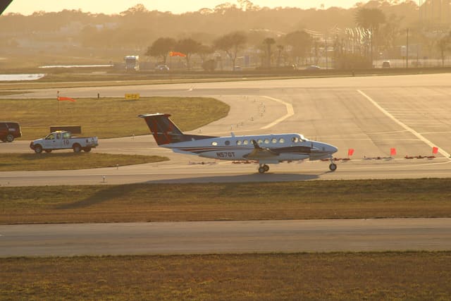 N57GT - Beechcraft