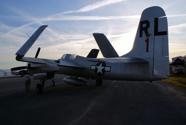 N747MX - Warbird