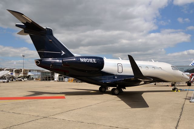 N801EE - Business jet