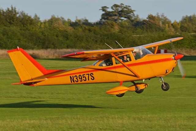 N3957S - Single-engine aircraft