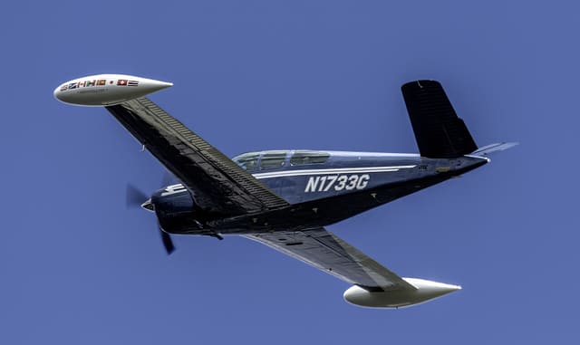 N1733G - Single-engine aircraft