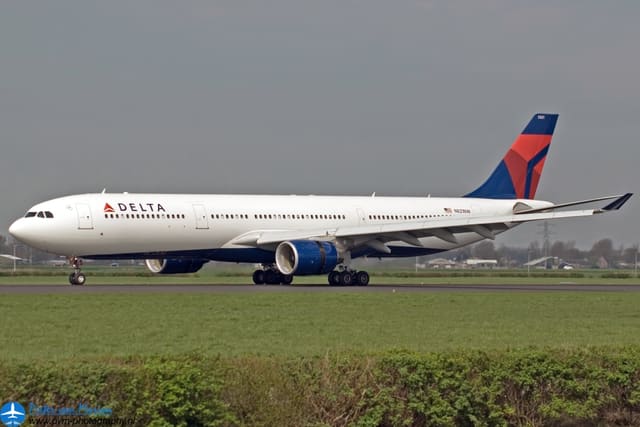 N821NW - Airbus