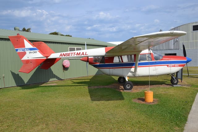 VH-CMY - Cessna