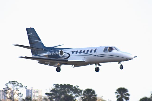 N935JM - Business jet