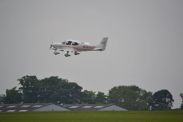 N363CD - Cirrus