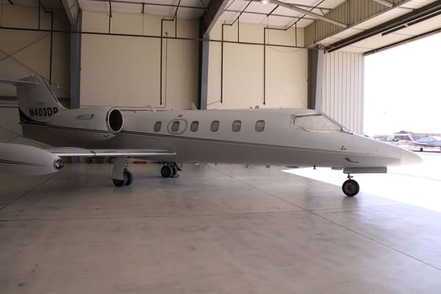 N403DP - Business jet