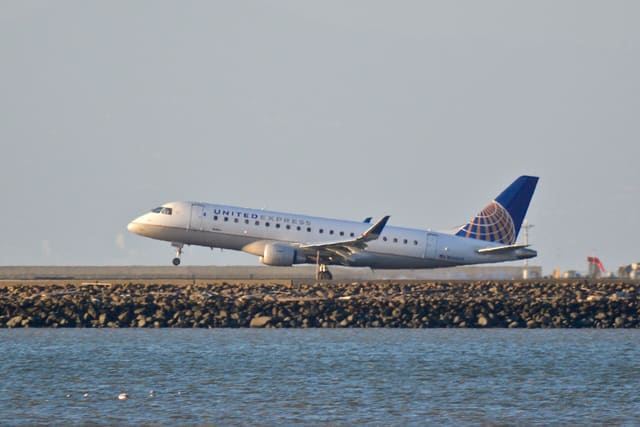 N106SY - Embraer