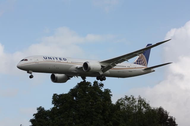 N38950 - Boeing