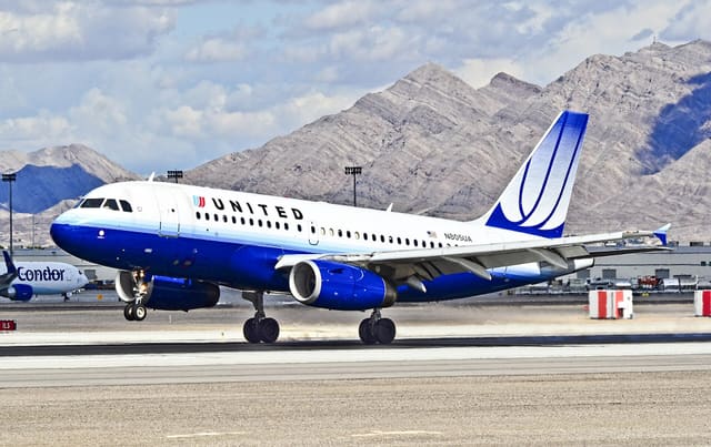 N805UA - Airbus