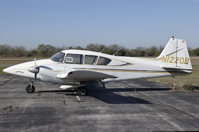 N1220B - Piper