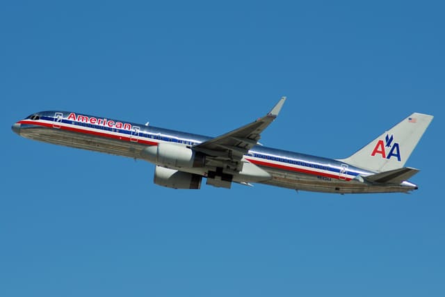 N643AA - Boeing