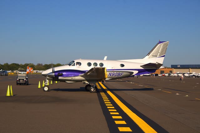 N90BF - Beechcraft